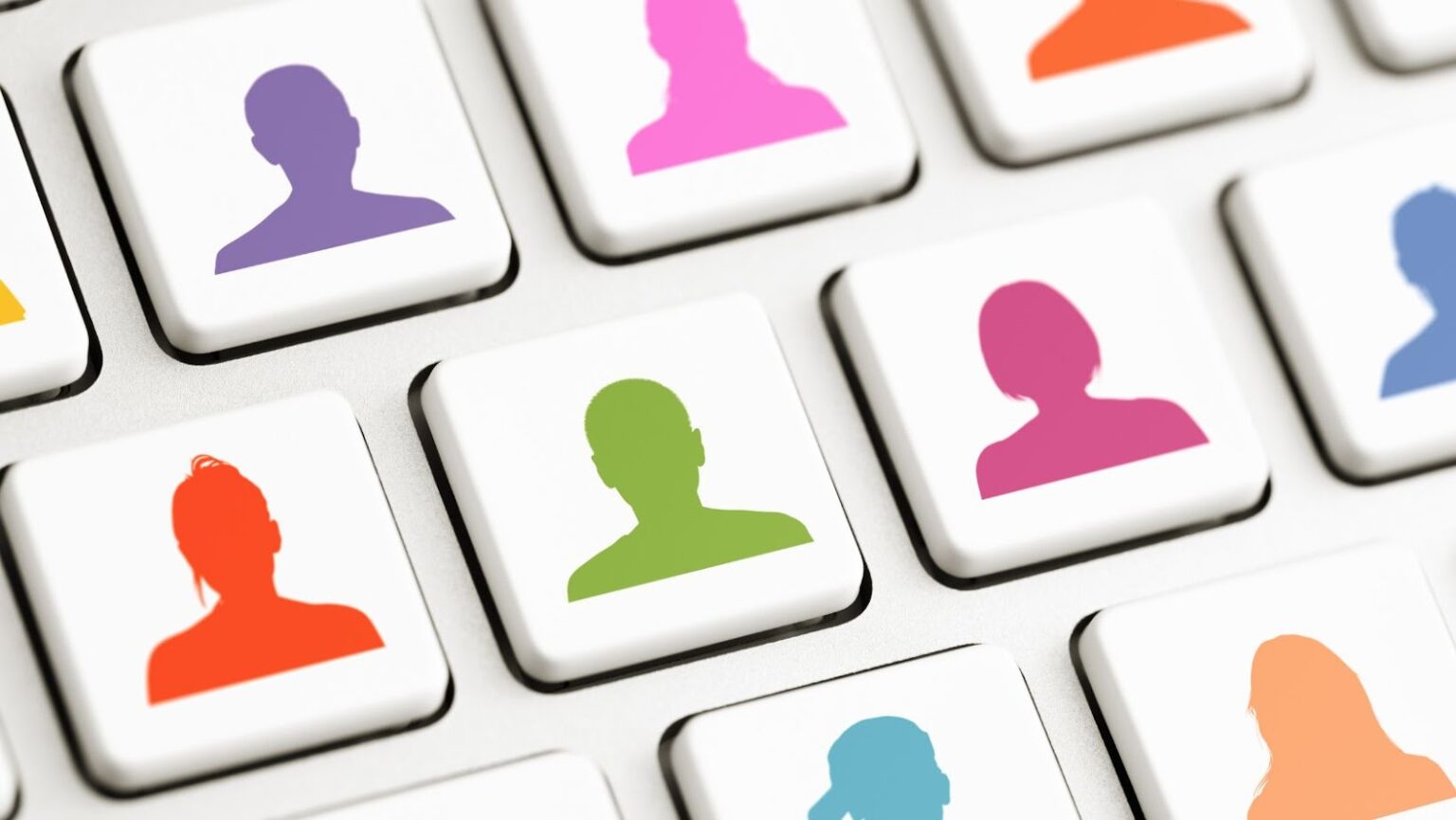 Bitmoji Fan? How to Make Your Bitmoji Have Long Hair Zero 1 Magazine