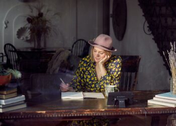 stephanie drenka dallas fashion travel blogger photographer