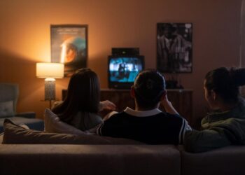 the 1982 movie poltergeist used real skeletons as - tymoff