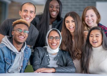 managing cultural diversity involves