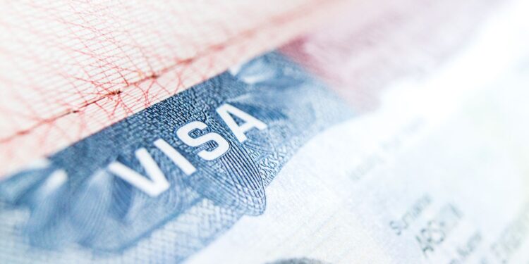 how hard is it for a brazilian to get a u.s. visa