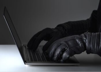 internet acquaintances can pose a security threat