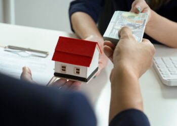 do you pay rent for the month ahead or behind