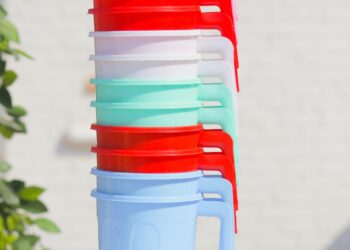 how many 1/4 cups to make 1 cup