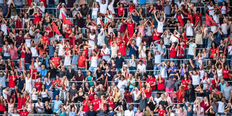 a que horas juega chivas hoy