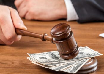 enforcement responsibilities of the osh act are divided between the