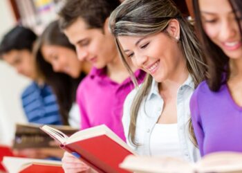 which viewpoint would be the best addition to the paragraph?