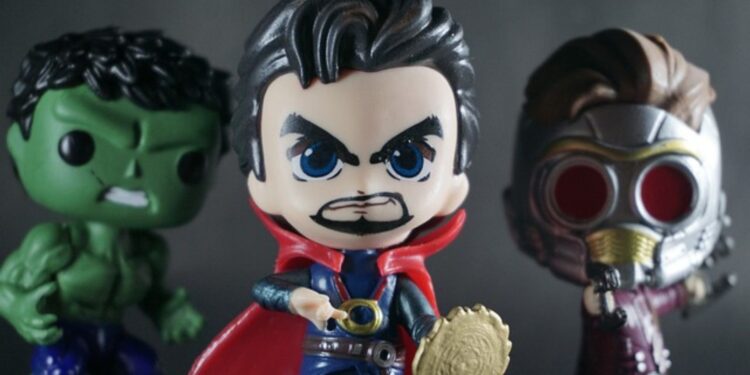 iphone xs max avengers wallpapers