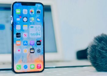 iphone 12 pro max wallpaper