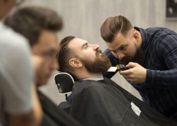 potongan rambut pria pendek