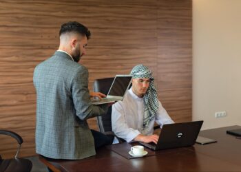 ptt çalışma saatleri