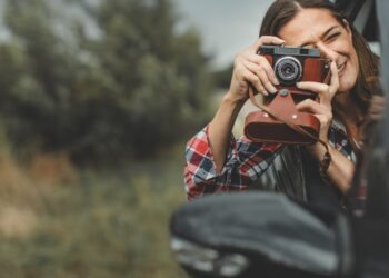 kelly ronahan photos