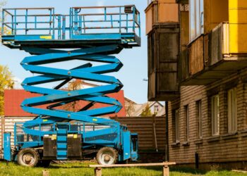 scissor lift rental bigrentz.com