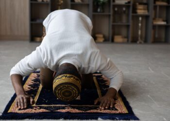 tulisan arab allahumma yassir wala tu'assir arab