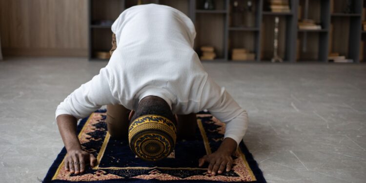 tulisan arab allahumma yassir wala tu'assir arab