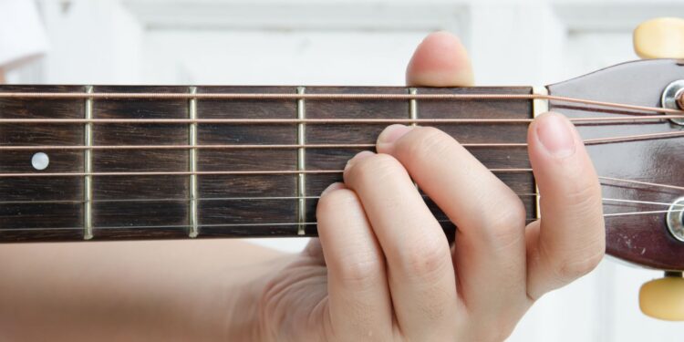 Chord Sungguh Ku Terpuruk Dalam Lamunan