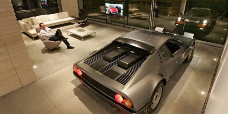 keramik garasi mobil mewah