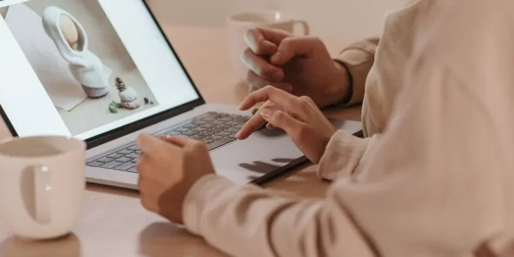 best apps for smoothing skin pabitra edit